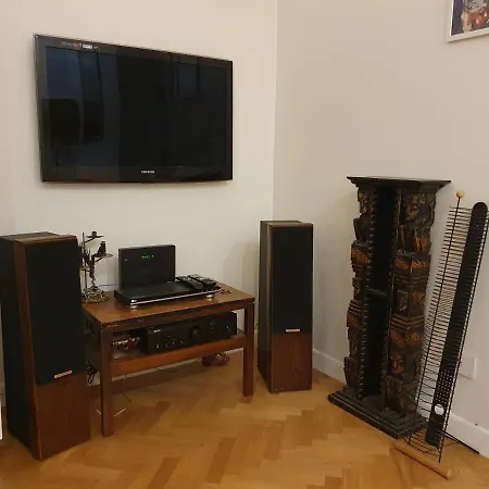 Apartament Casa Menna *